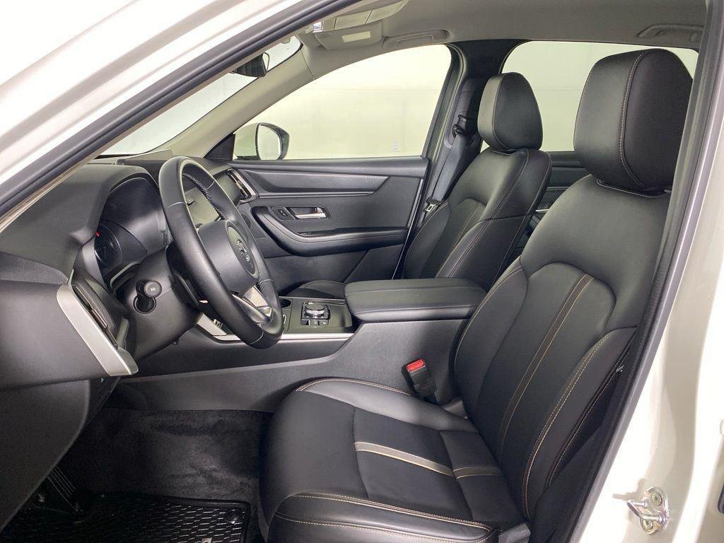 Used 2024 White Mazda 3.3 Turbo Select image 10