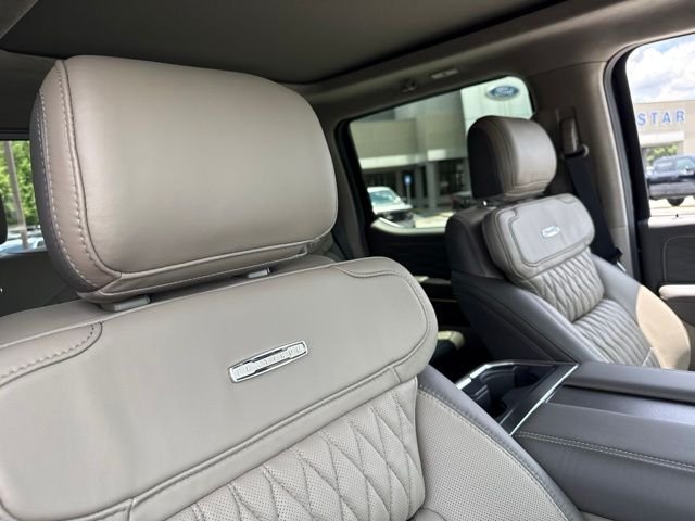 New 2026 Agate Black Metallic Ford F-250® Platinum® image 15