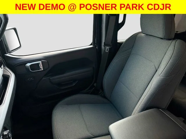 New 2026 Black Clear-Coat Exterior Paint Jeep Sport S image 22