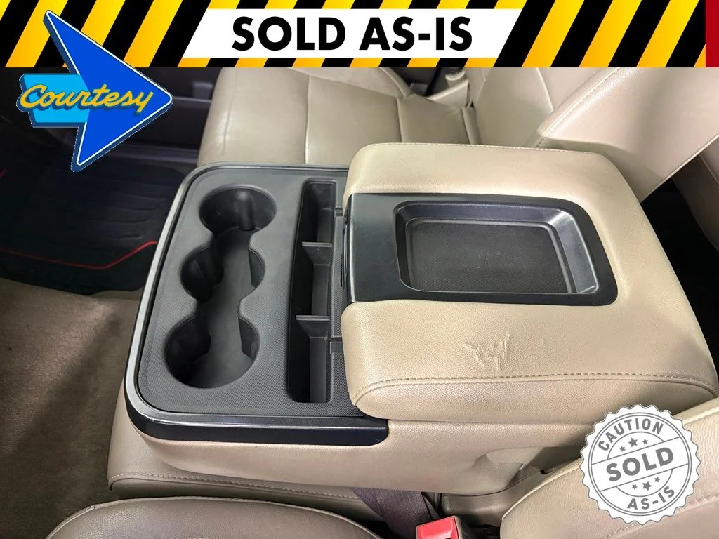 Used 2017 White GMC SLT image 30