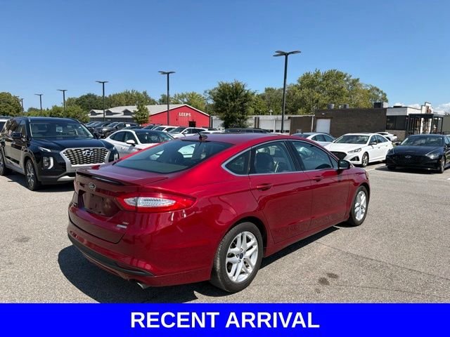 Used 2015 Red Ford SE image 22