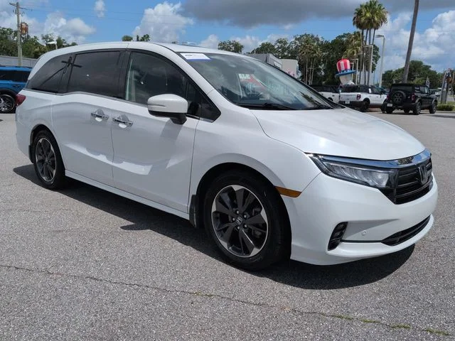 Certified Used 2023 Platinum White Honda Elite image 2