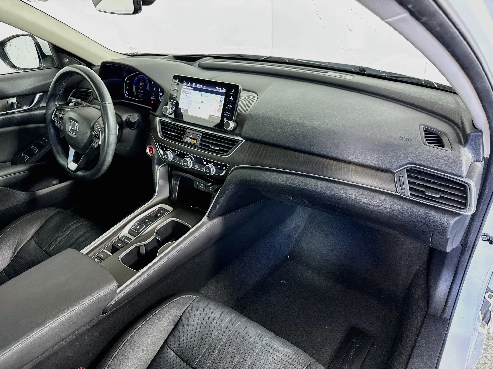 Used 2021 Platinum White Pearl Honda Touring image 30