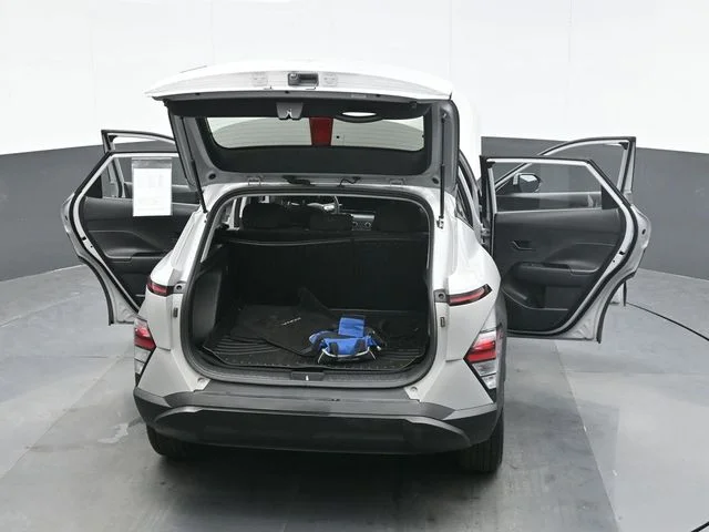 Used 2026 Gray Hyundai SE image 27