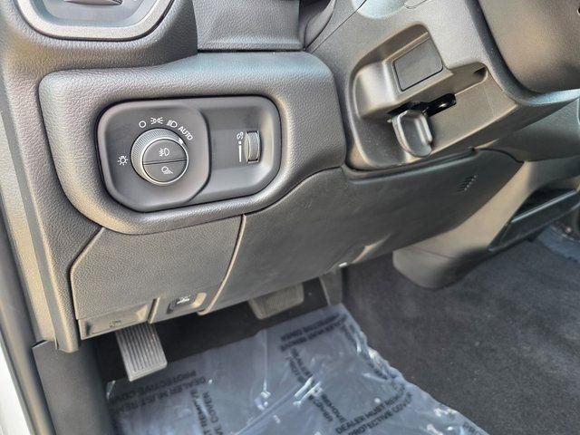 2025 RAM 2500 Tradesman - Photo 22