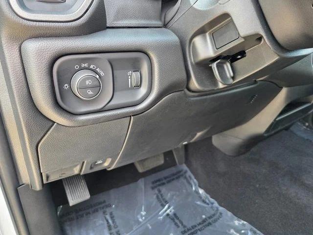 2025 RAM 2500 Tradesman - Photo 22