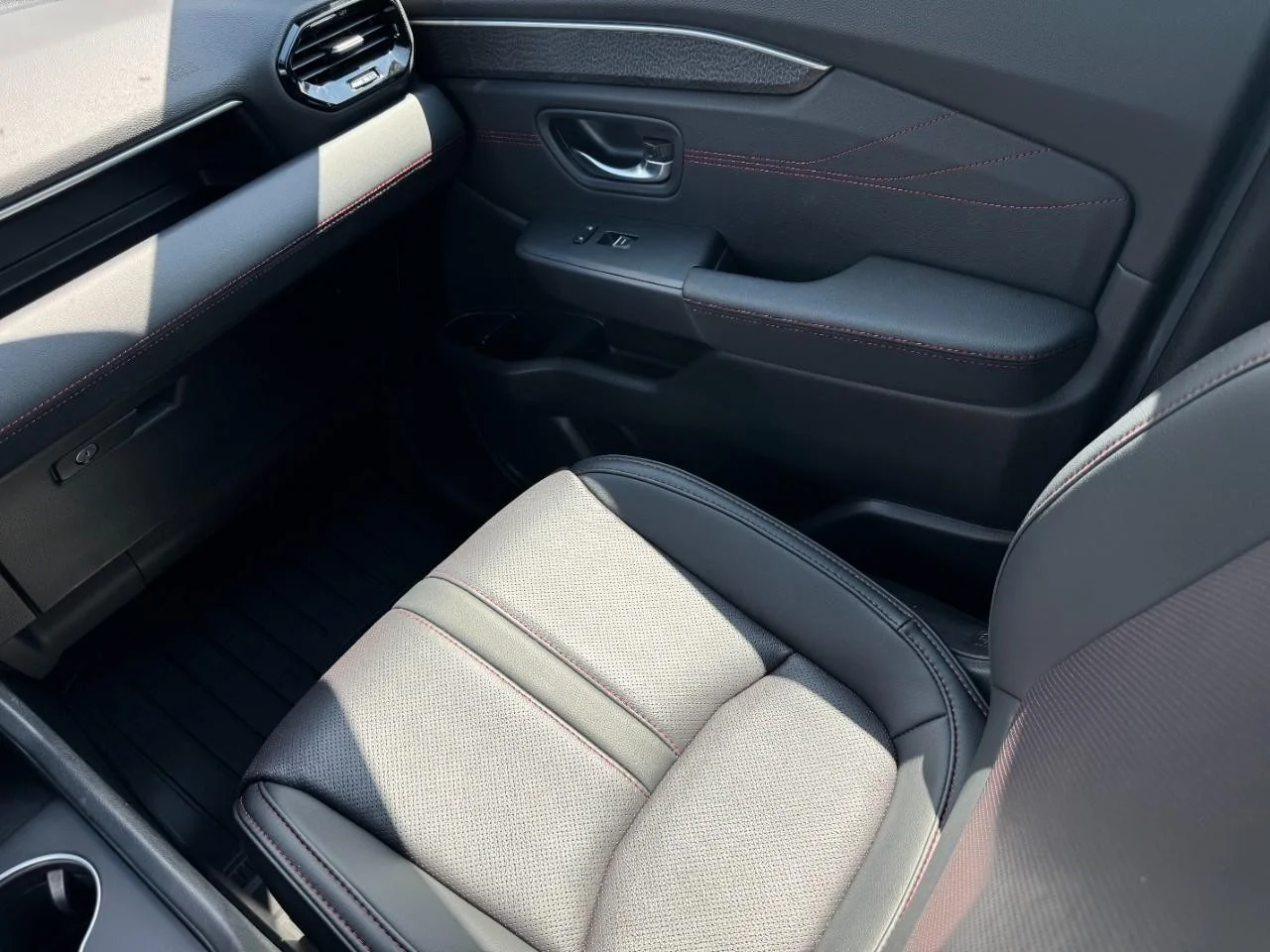 2026 Honda Pilot Black Edition - Photo 19