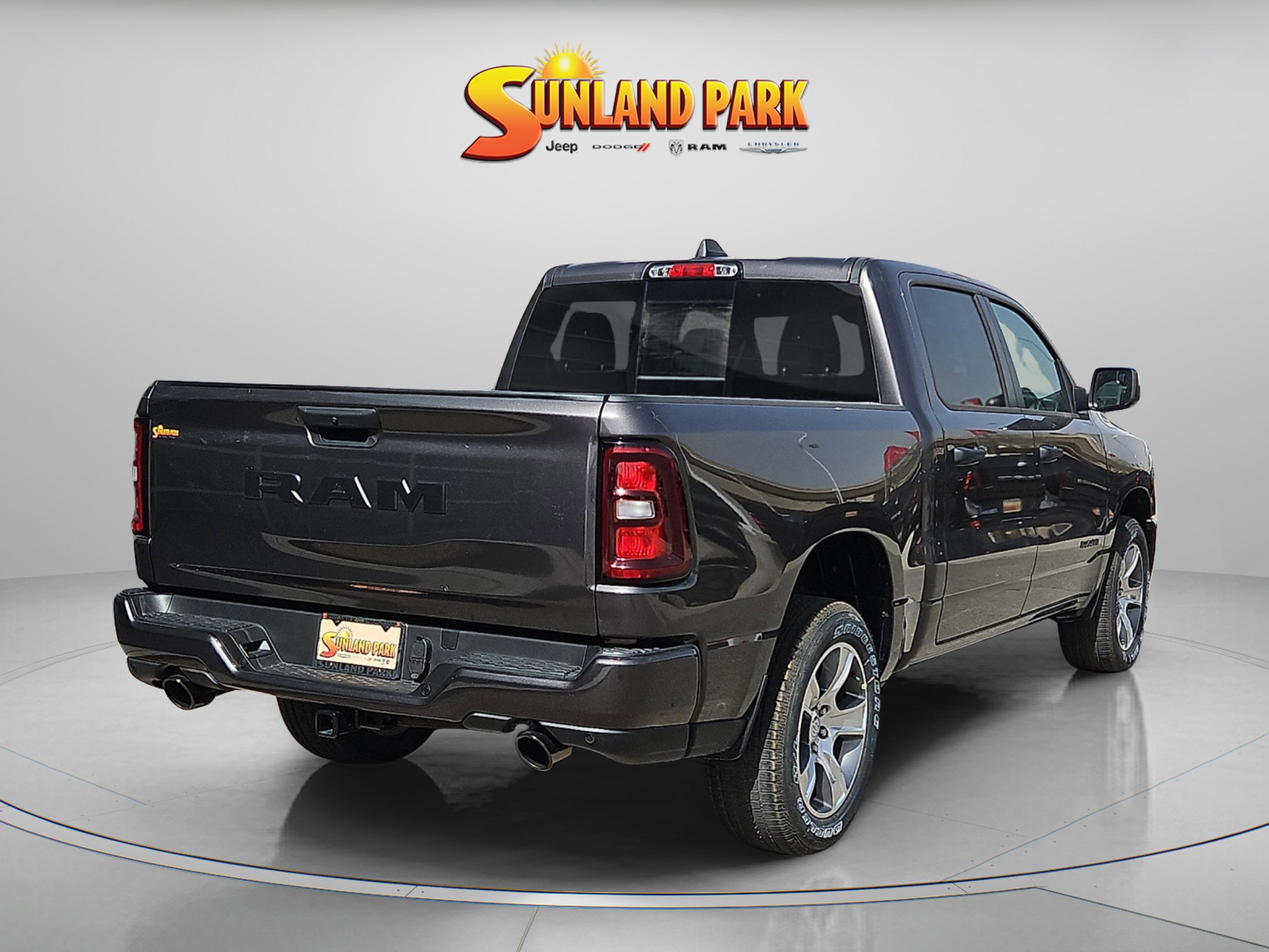 New 2026 Granite Crystal Metallic Clear-Coat Exterior Paint RAM Express image 5