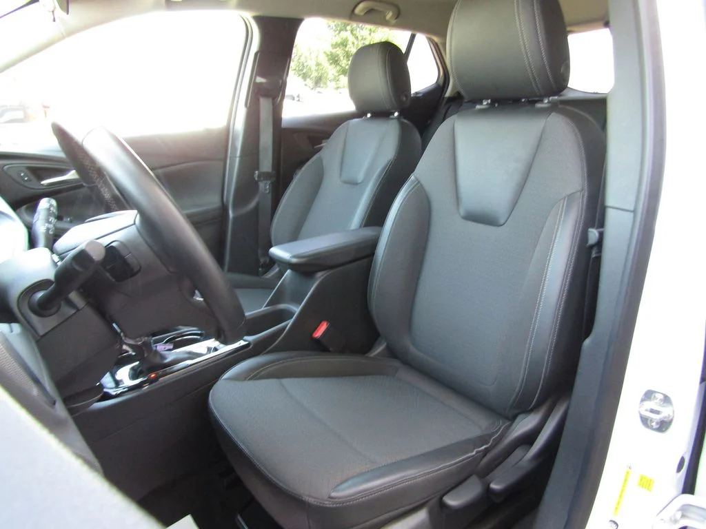 Used 2025 White Buick Preferred image 15