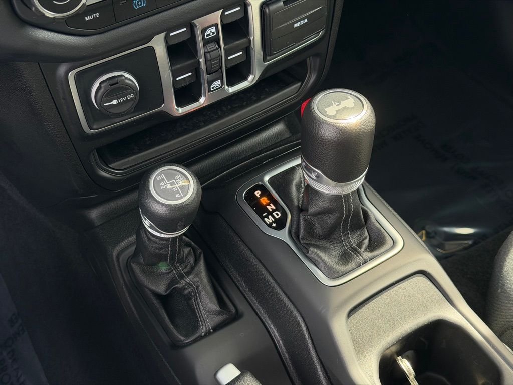 2025 Jeep Wrangler 4xe Sahara 4XE - Photo 34