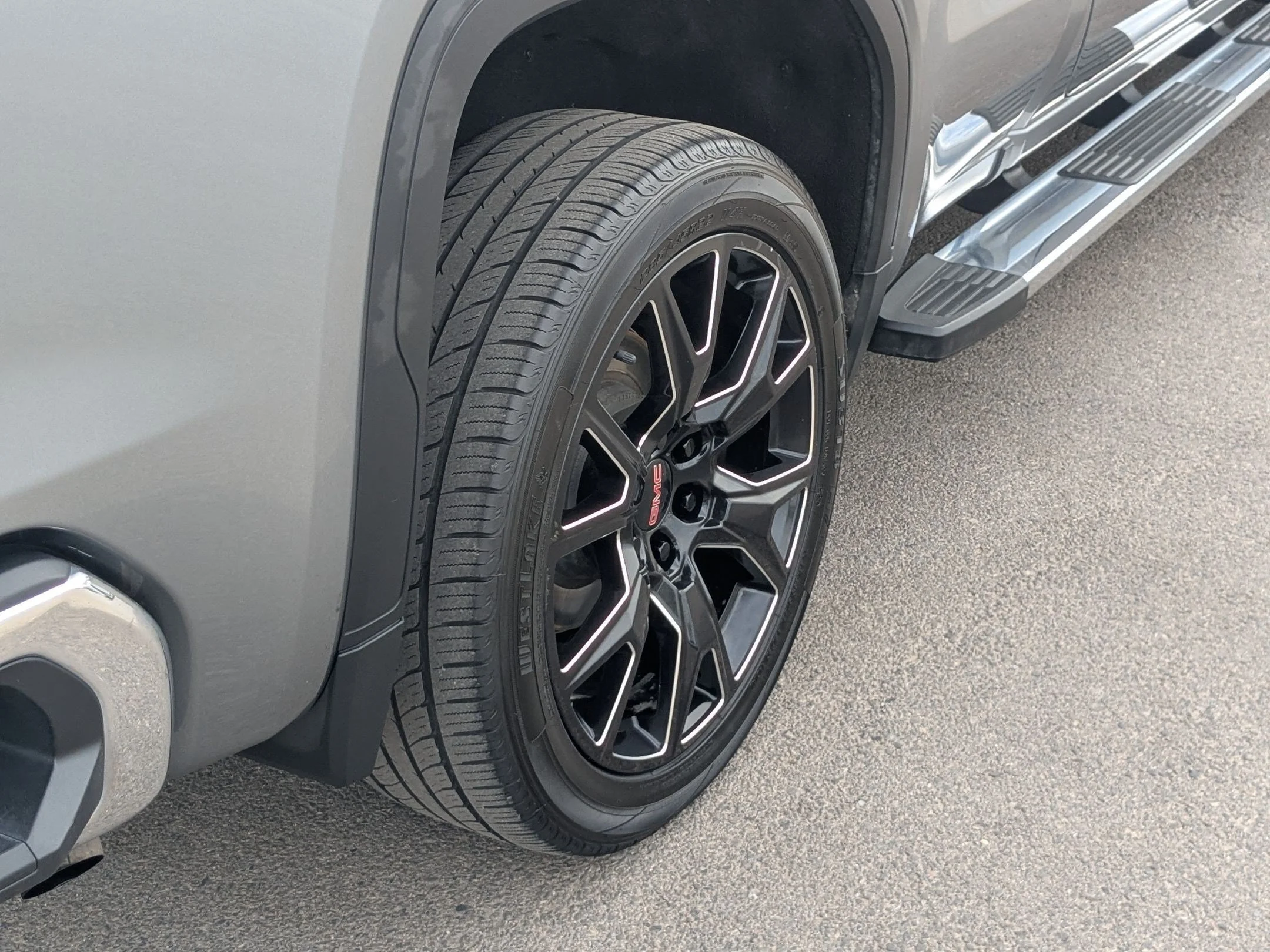 Used 2022 Satin Steel Metallic GMC SLT image 13