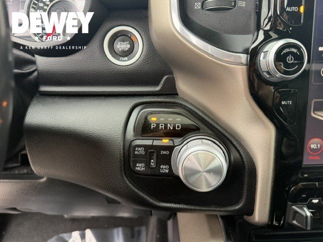 Used 2019 Diamond Black Ram Laramie image 24