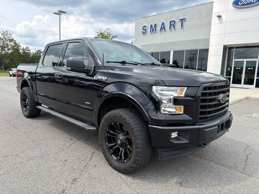 Used 2017 Shadow Black Ford XLT image 2