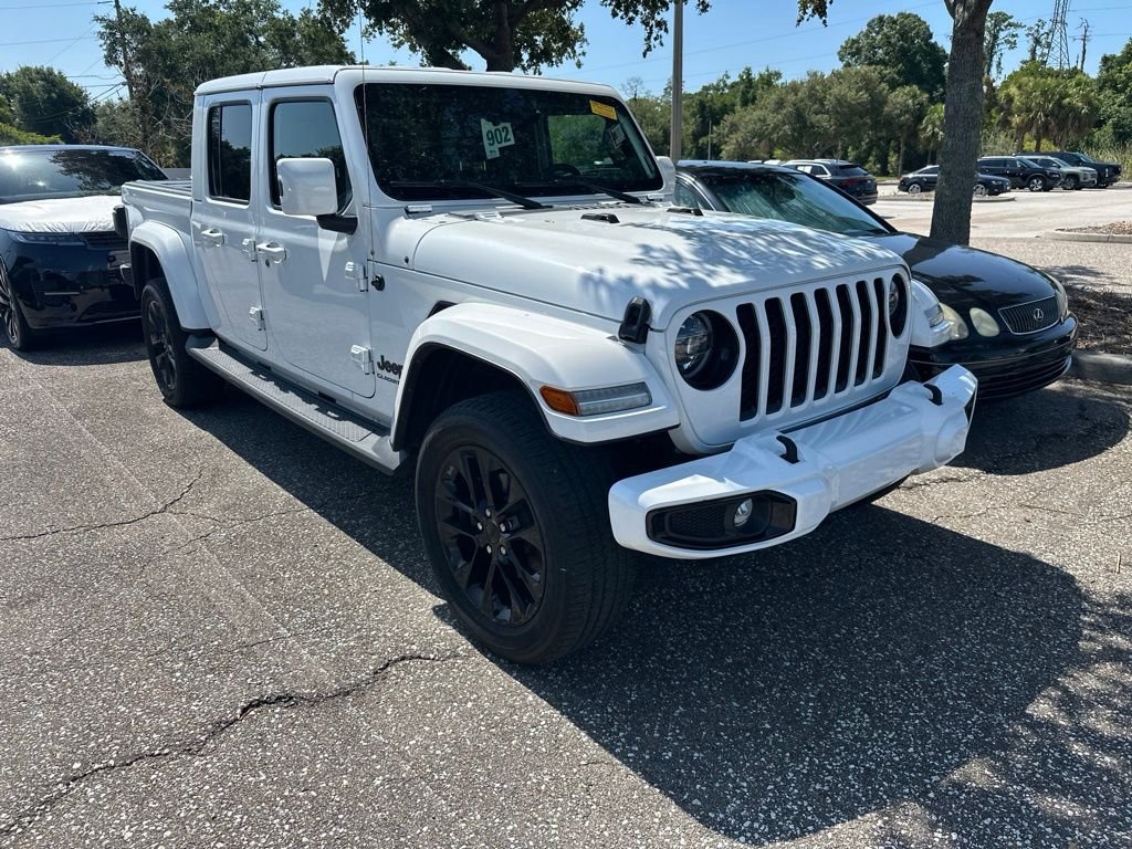 Used 2021 White Jeep Overland image 3