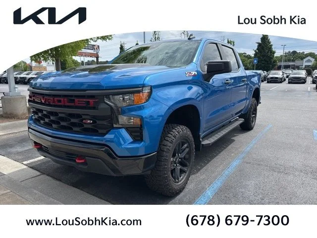 2022 Chevrolet Silverado 1500 Custom Trail Boss 4X4 Crew Cab Short Box's photo