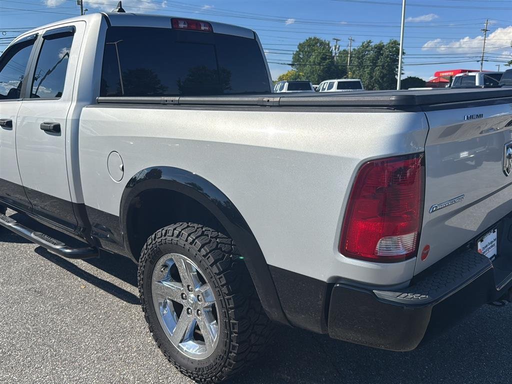 Used 2014 Bright Silver Metallic Clearcoat Ram Outdoorsman image 9