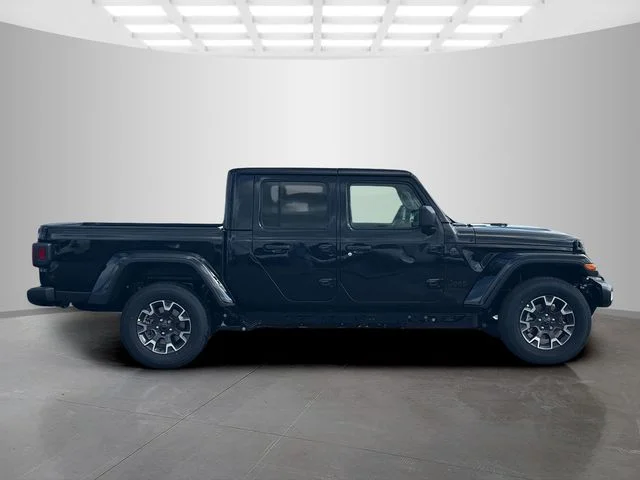 New 2026 Black Clear-Coat Exterior Paint Jeep Sahara image 8