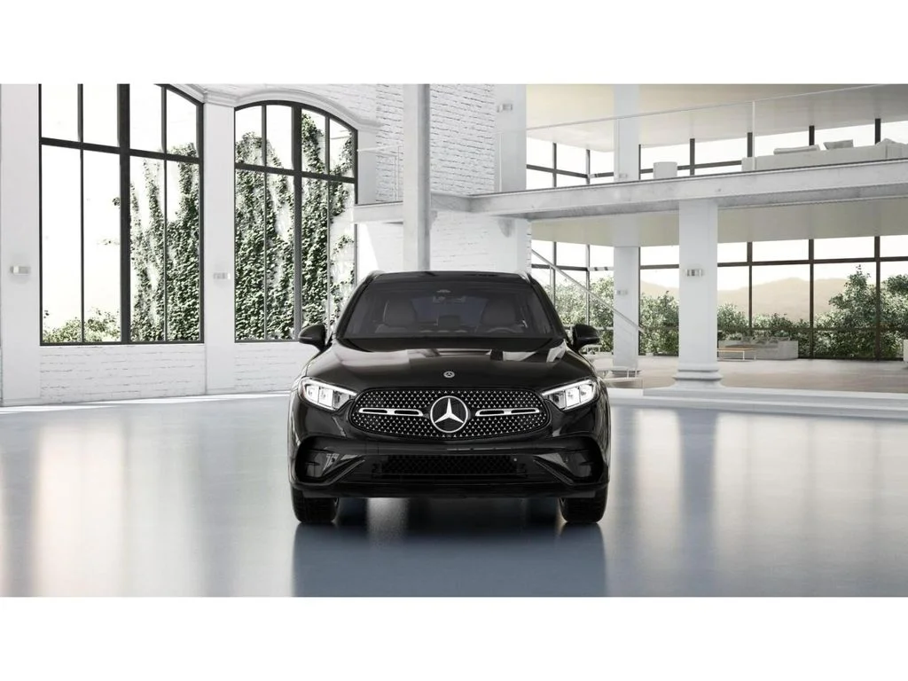 New 2027 Black Mercedes-Benz GLC 300 image 7