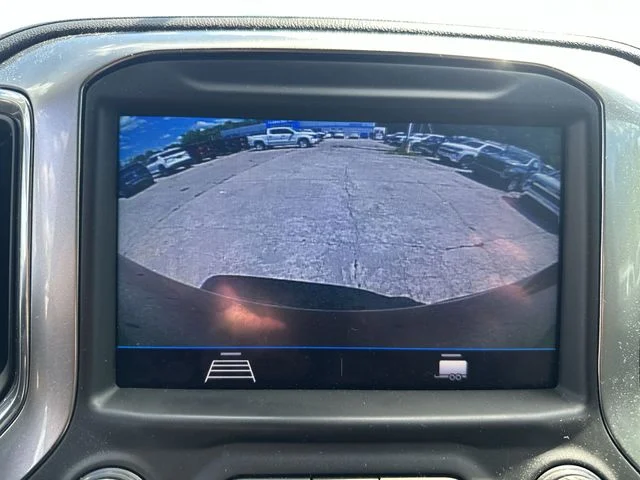 Used 2019 Red Chevrolet LT image 17