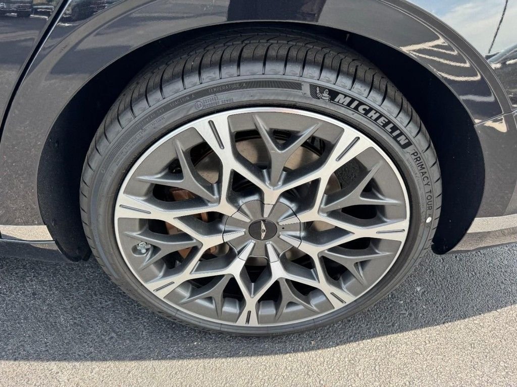 New 2026 Vik Black Genesis 3.5T e-SC image 6