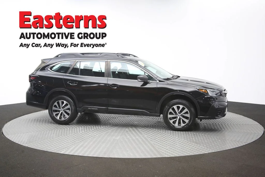 Used 2022 Black Subaru 2.5i image 45