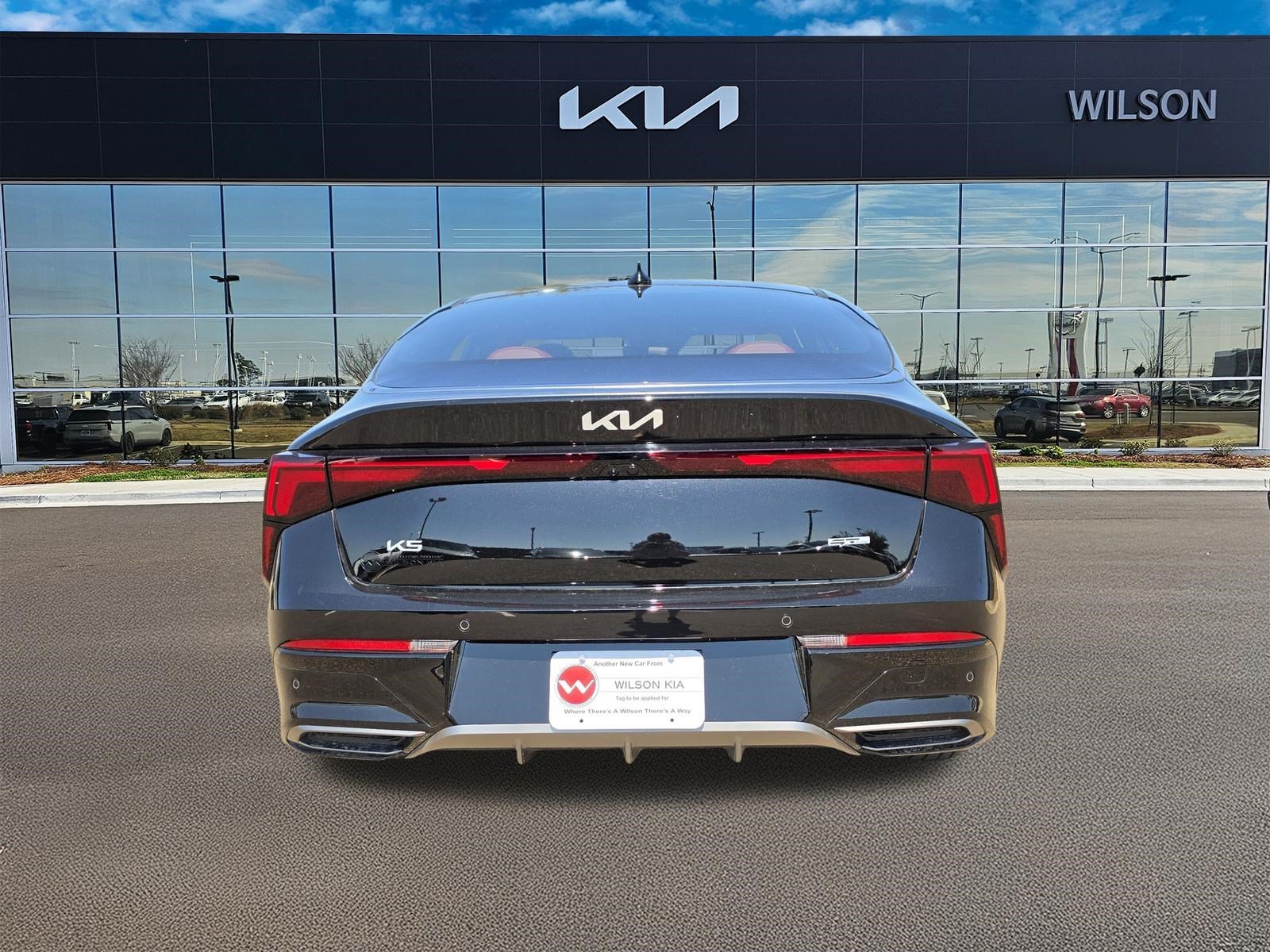New 2027 Aurora Black Pearl Kia GT-Line image 3