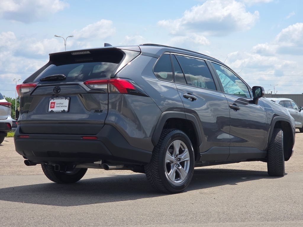 Certified Used 2022 Magnetic Gray Metallic Toyota XLE image 23