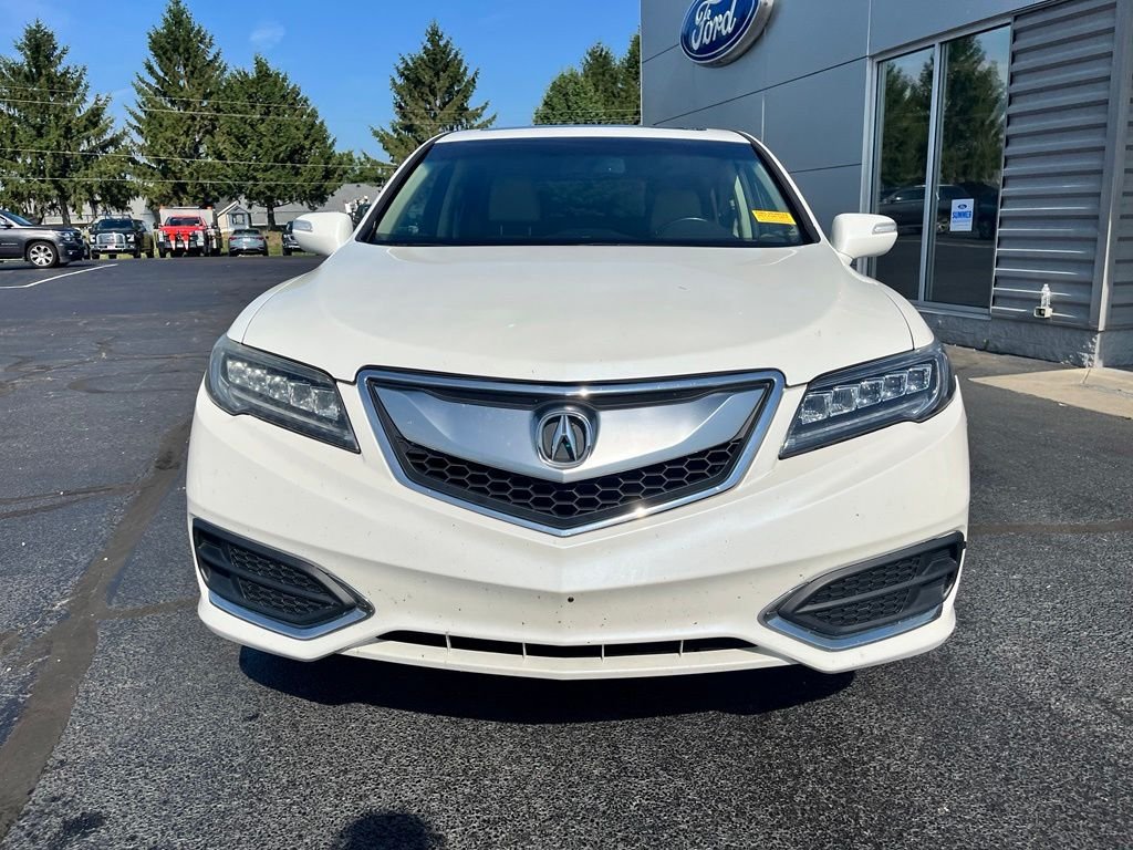 Used 2018  Acura Base image 9