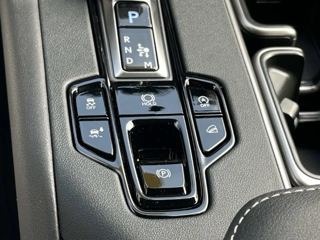 New 2026 Wind Chill Pearl Lexus PREMIUM AWD image 30
