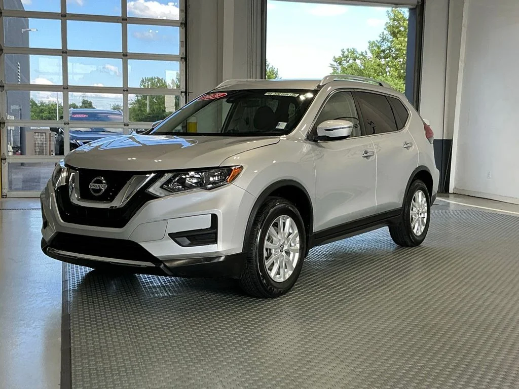 Used 2020 Brilliant Silver Metallic Nissan SV image 2