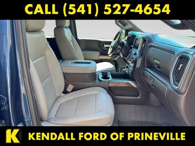 Used 2019 Blue Chevrolet RST image 16