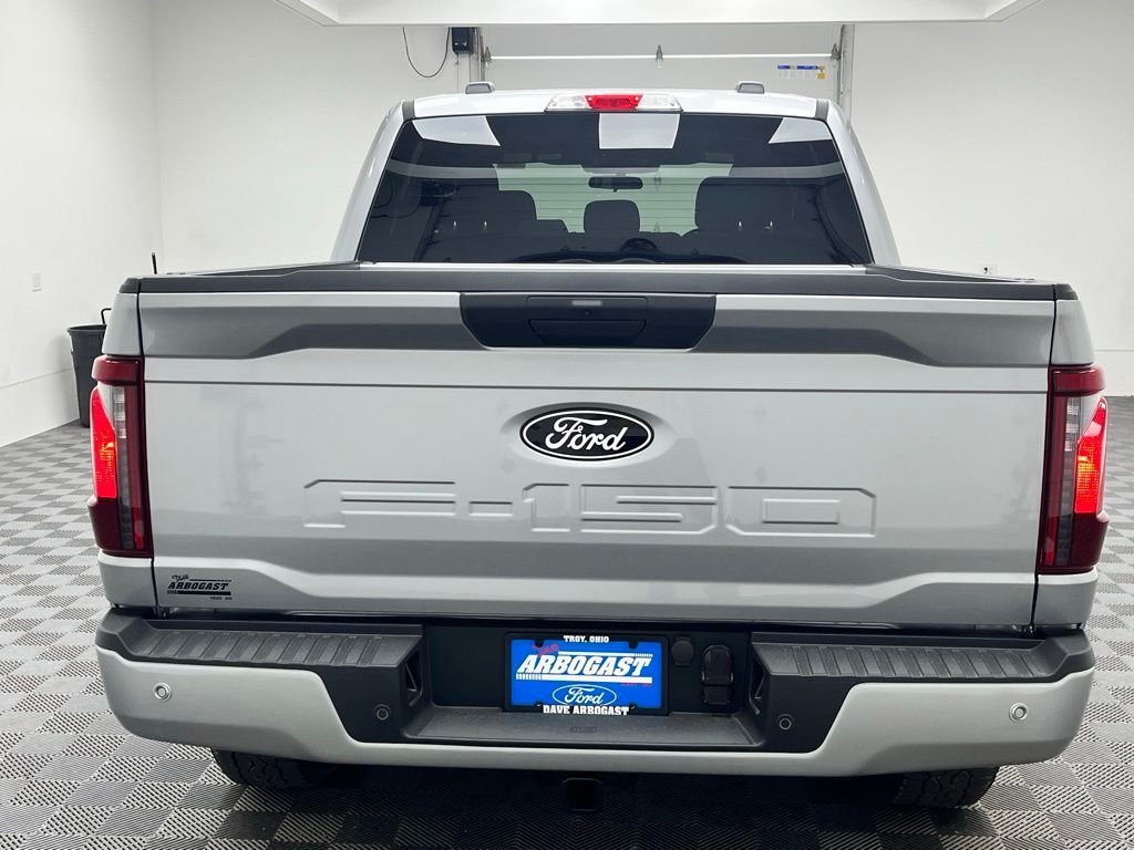 New 2026 Silver Ford XLT image 10