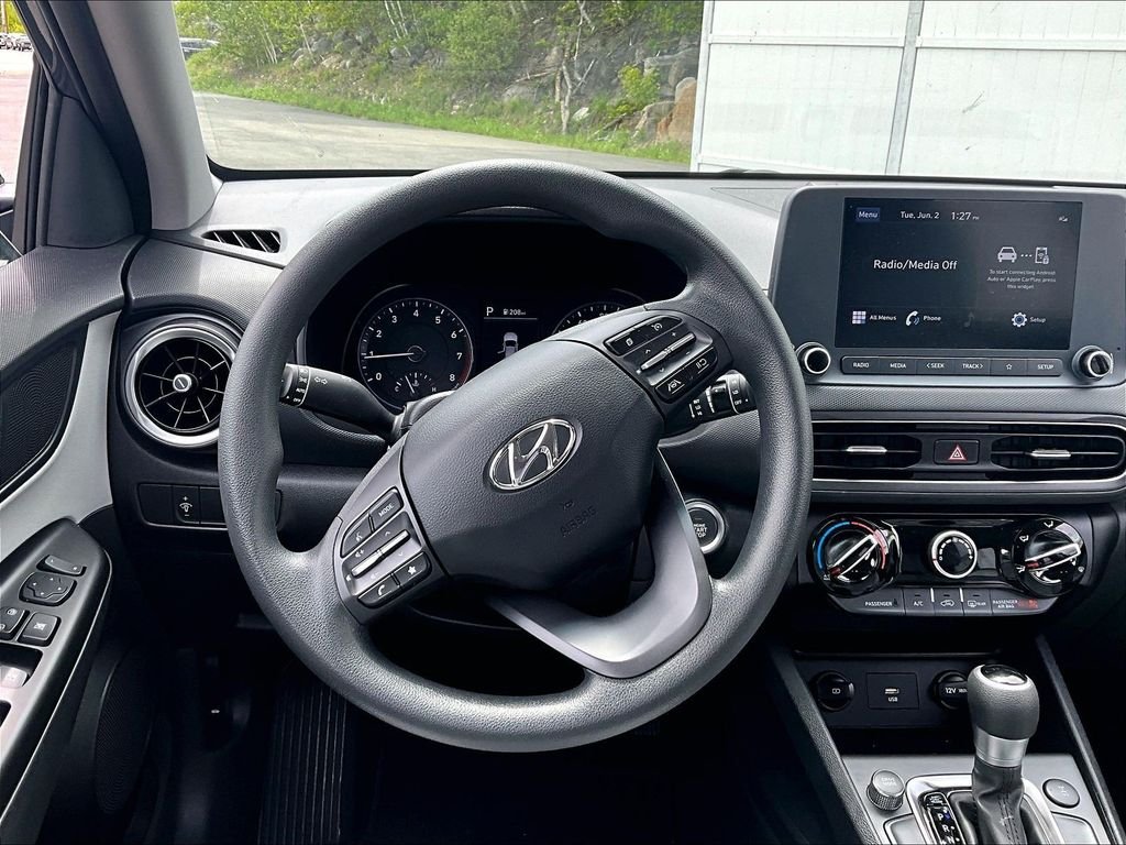 Used 2023 Gray Hyundai SEL image 17