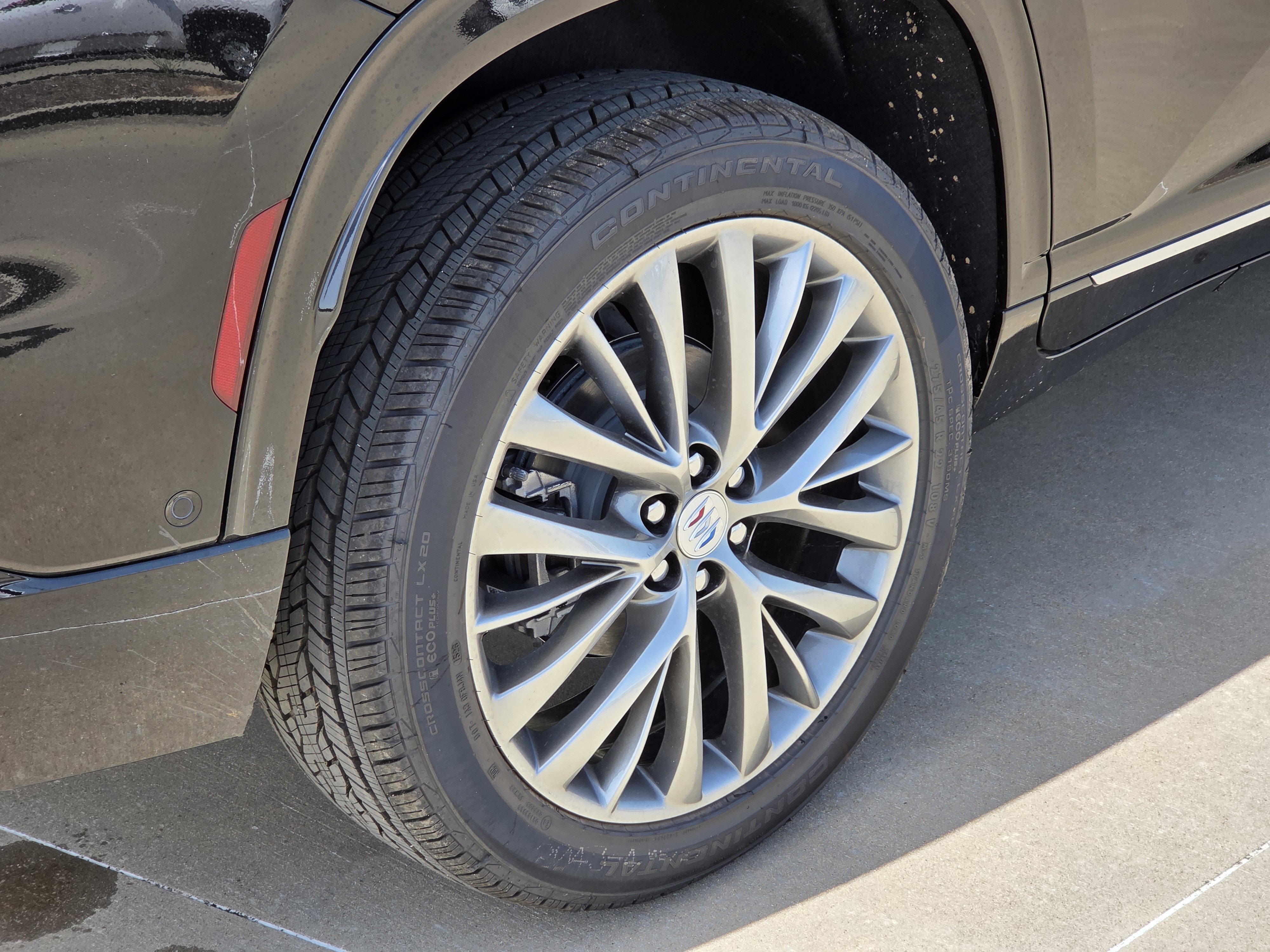 New 2026 Ebony Twilight Metallic Buick Avenir image 5