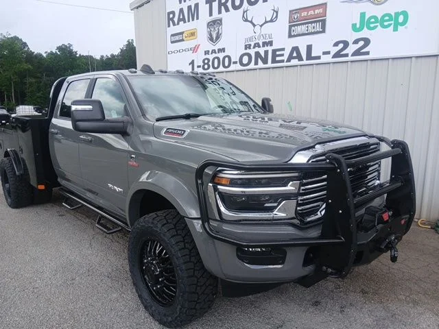 New 2026 Ceramic Gray Clear-Coat Exterior Paint RAM Laramie image 1