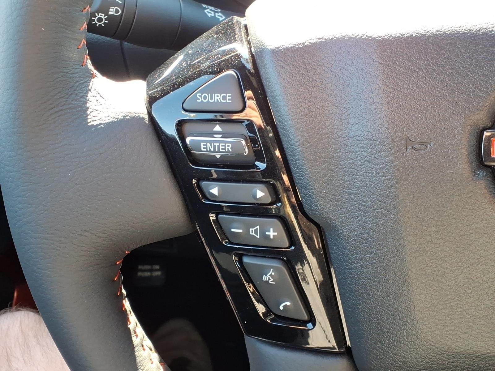 2026 Nissan Frontier Crew Cab PRO-4X® Black at Robbins Nissan