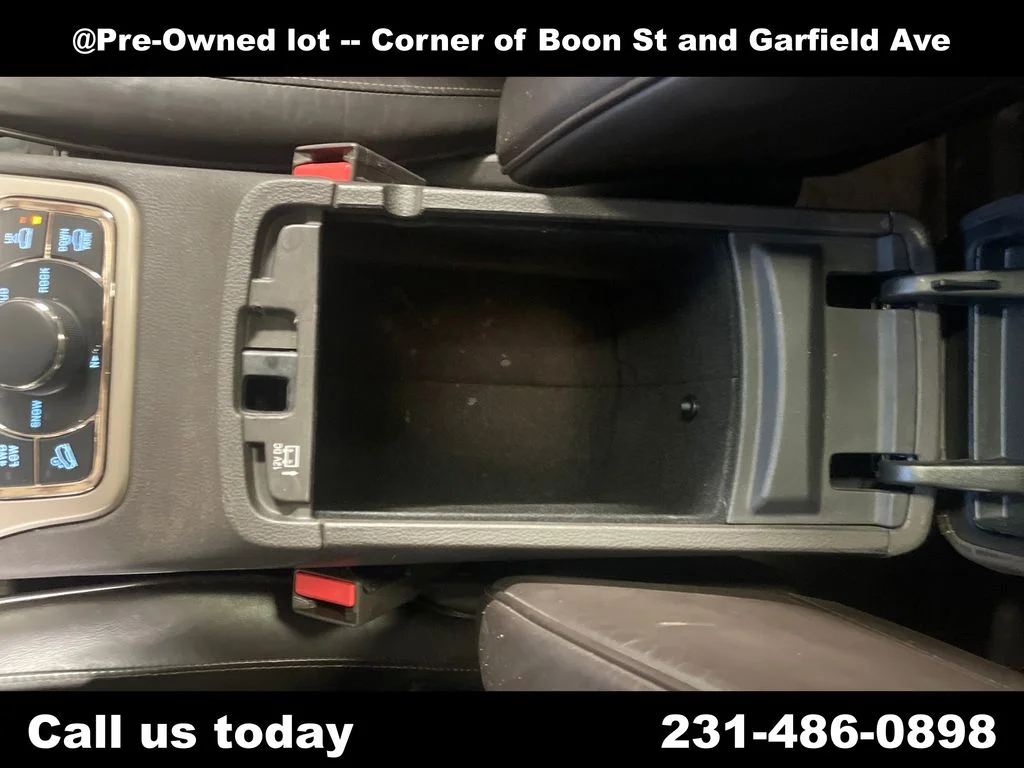 Used 2014 White/off-white Jeep Summit image 27