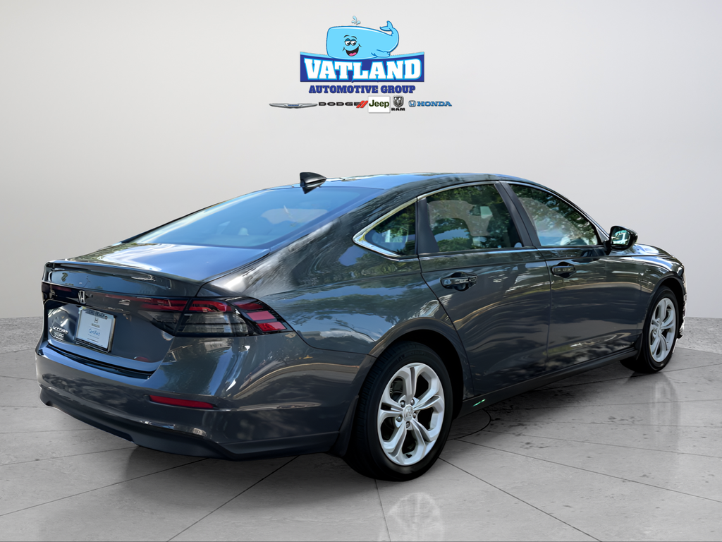 Used 2025 Gray Honda LX image 5