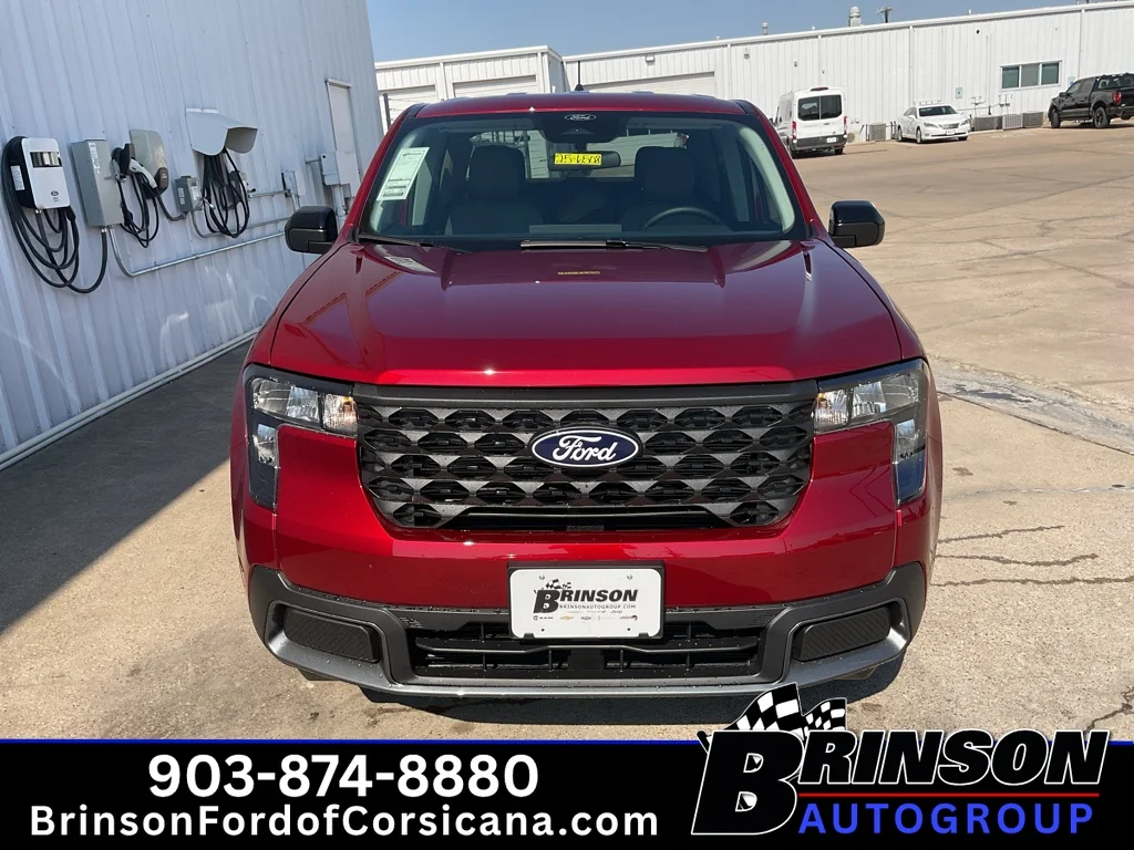 New 2026 Ruby Red Metallic Tinted Clearcoat Ford XLT image 2