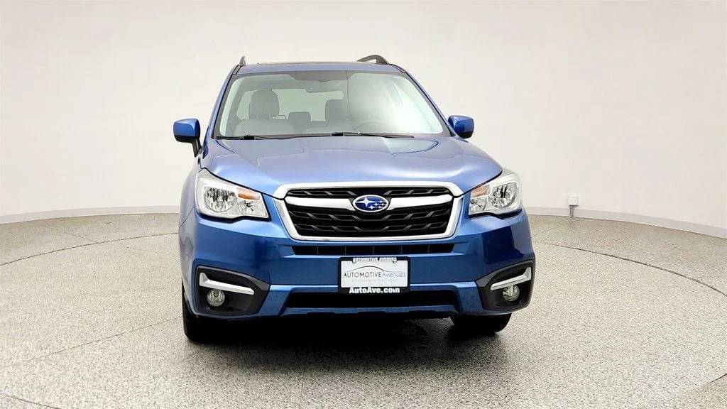 Used 2017 Quartz Blue Pearl Subaru 2.5i Limited CVT w/ Popular Package #2 & Blind Spot Detection image 2