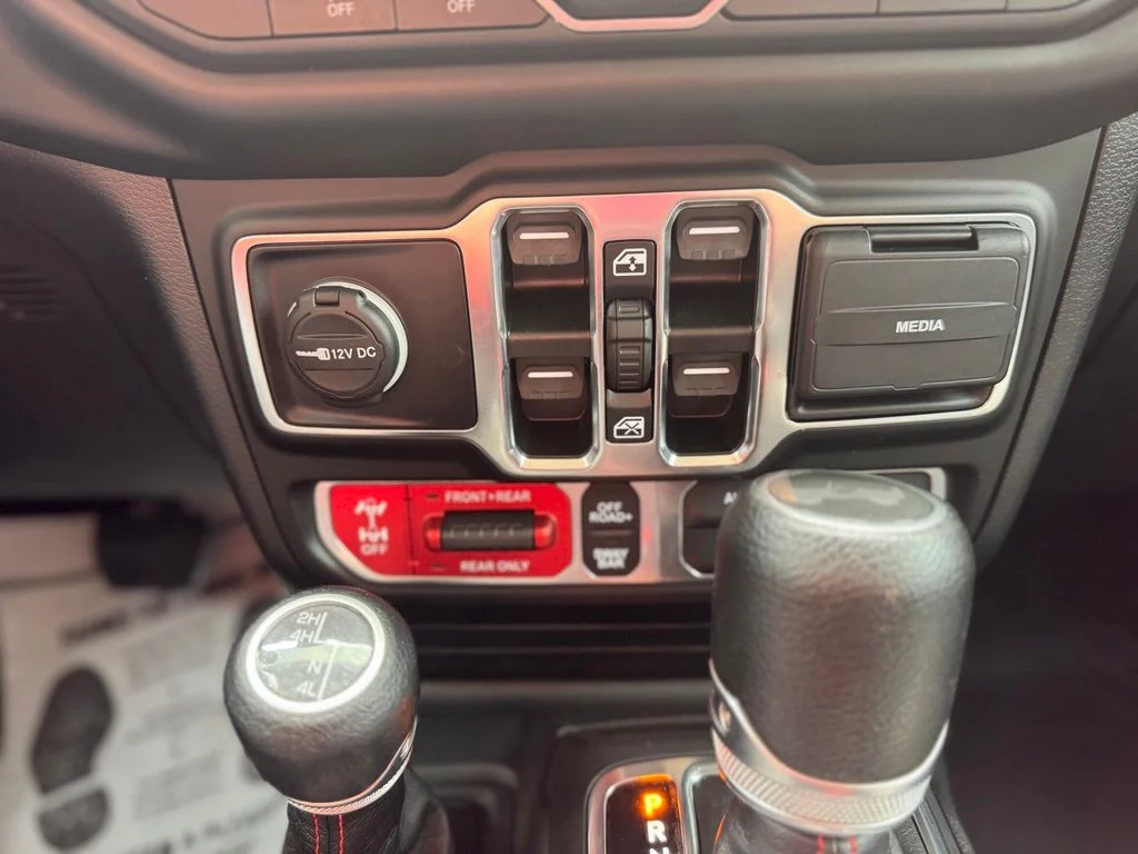 Used 2023 Black Jeep Rubicon image 20
