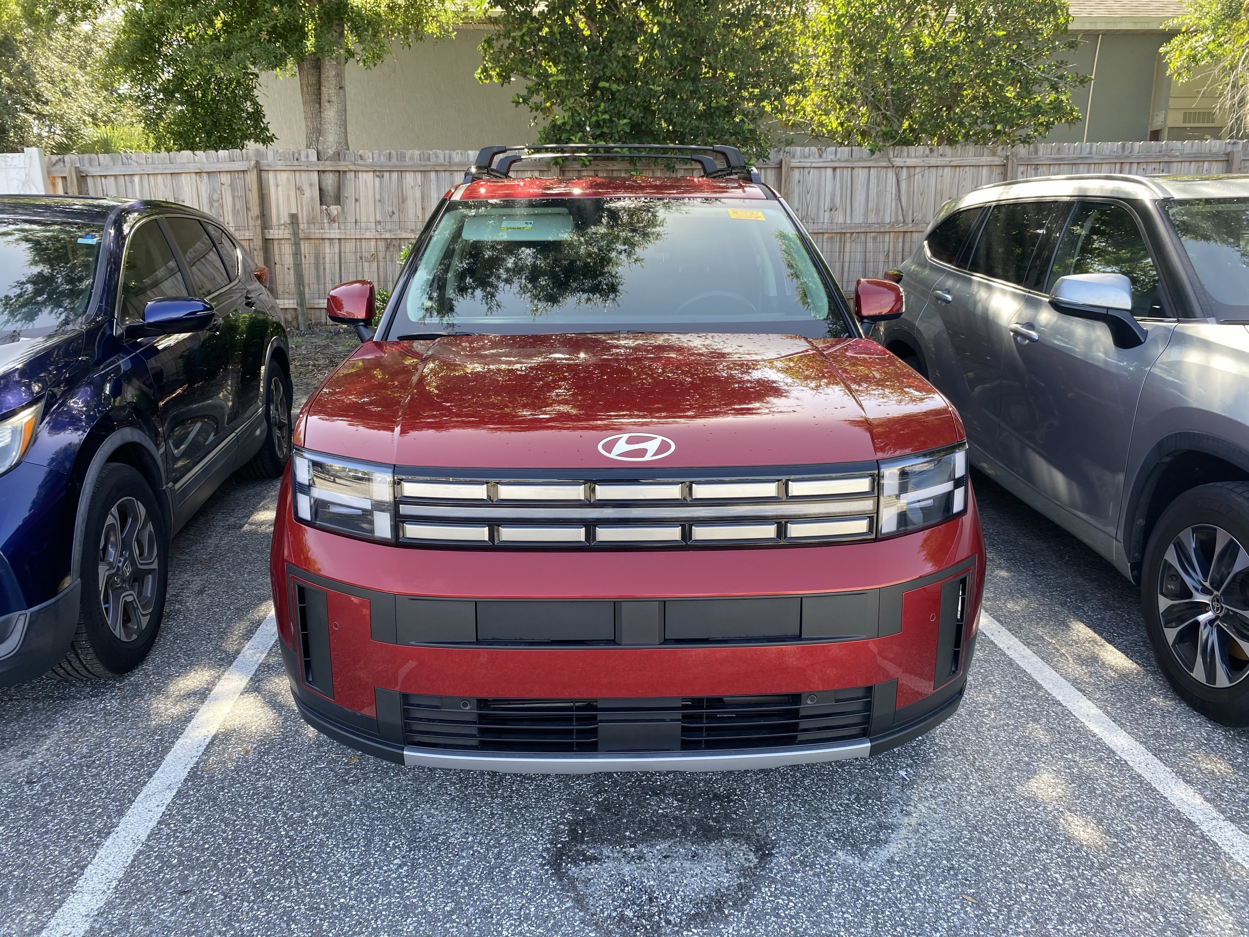 Used 2025 Ultimate Red Hyundai SEL image 2