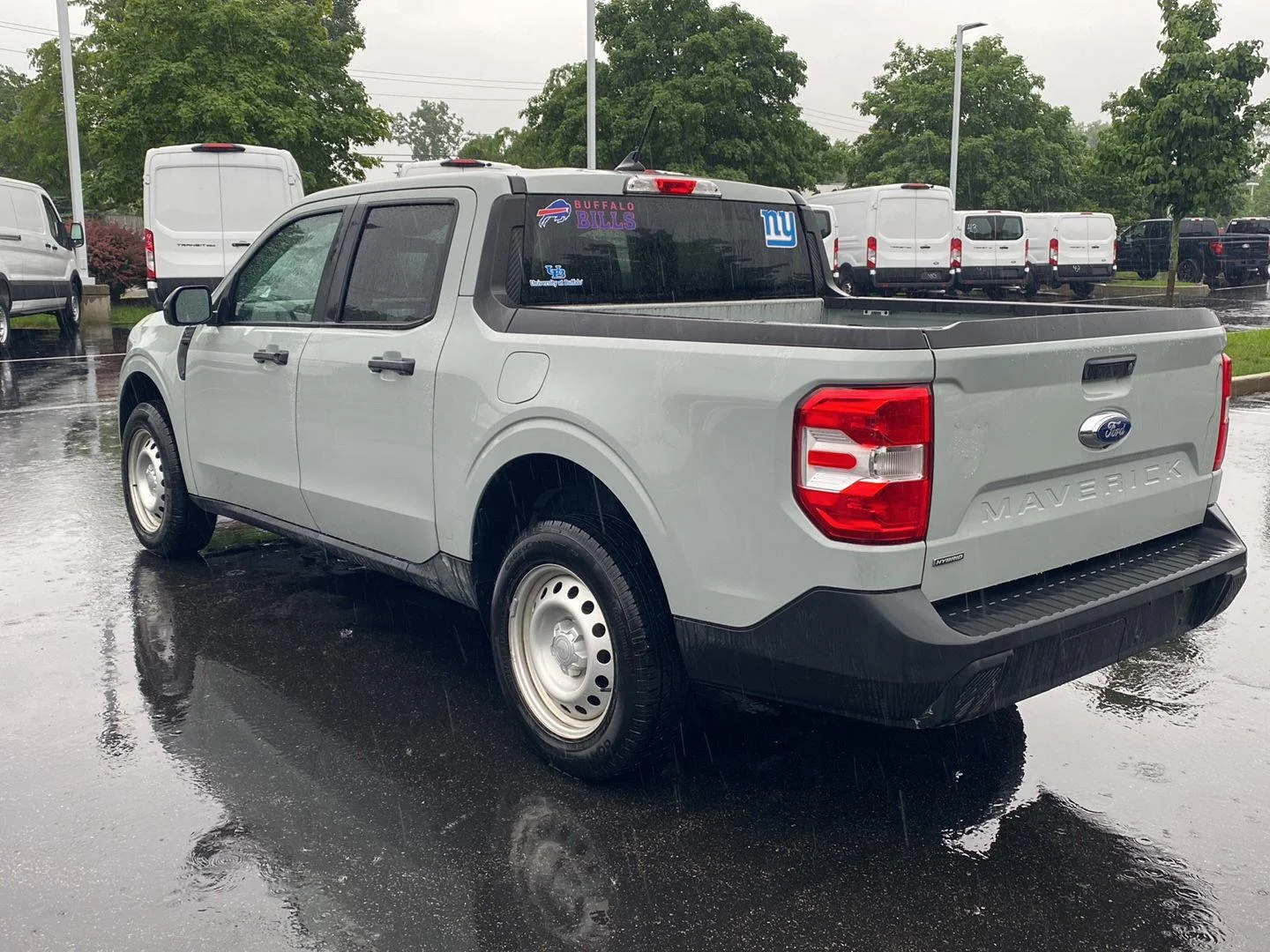 Used 2022 Cactus Gray Ford XL image 8