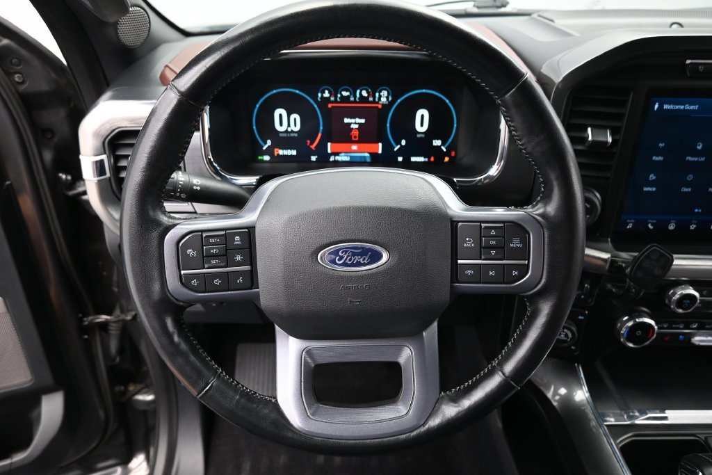 Used 2023 Gray Metallic Ford Lariat image 13