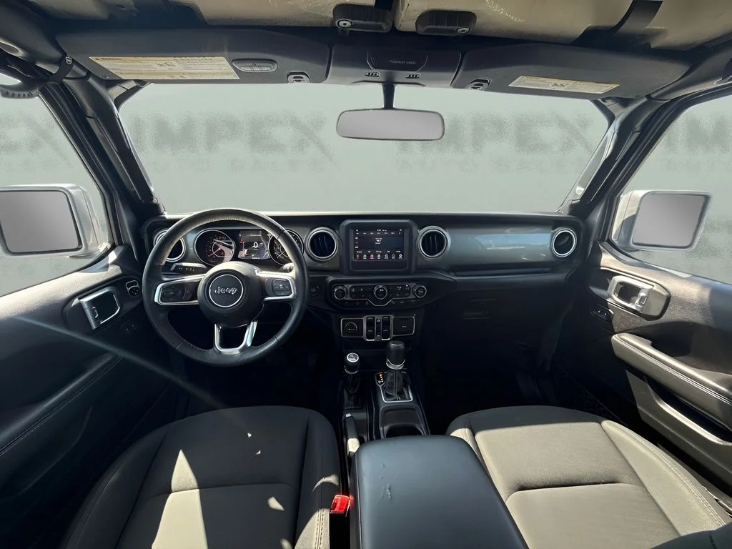 Used 2020 Silver Jeep Overland image 11