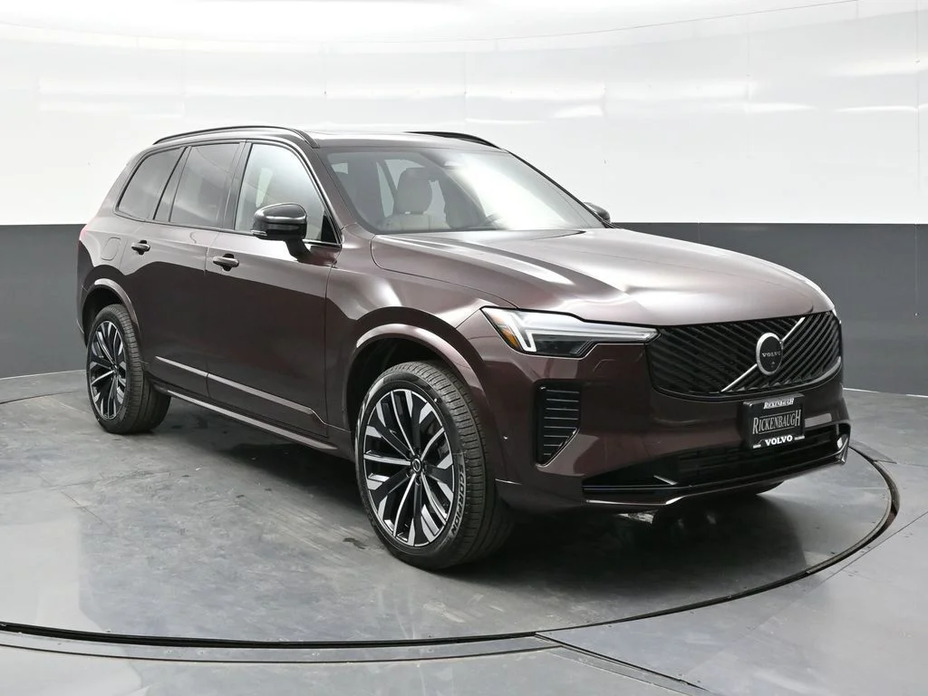 2026 Volvo XC90 T8 Recharge Ultra Dark 4WD's photo