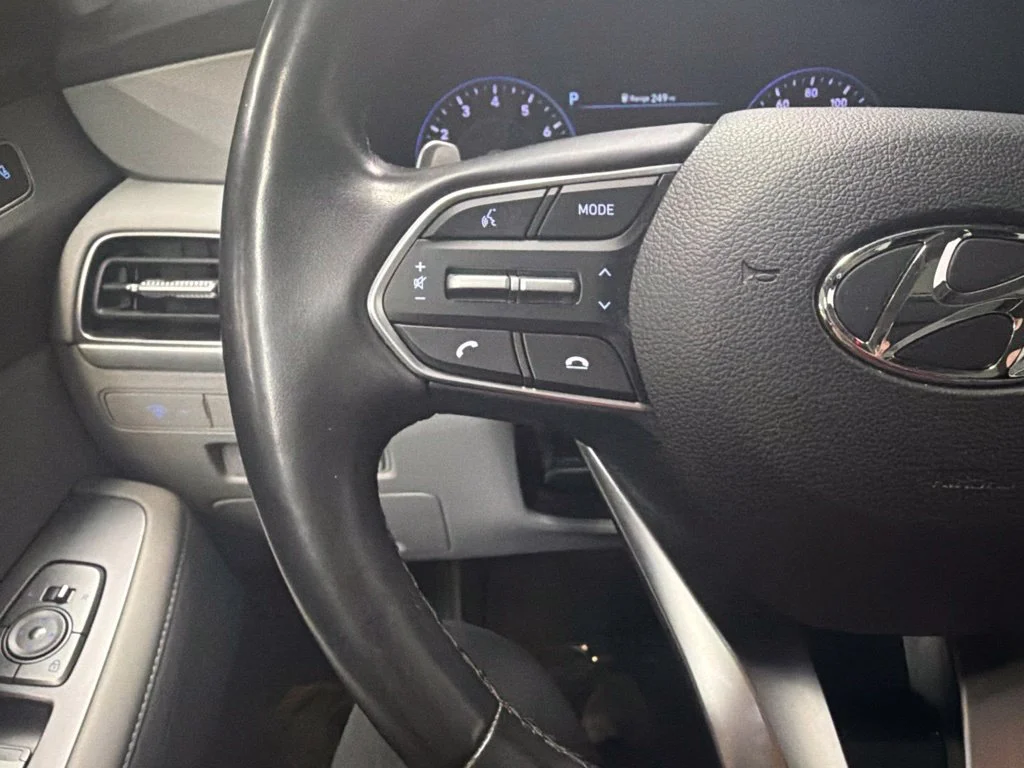 Used 2022 Gray Hyundai SEL image 21