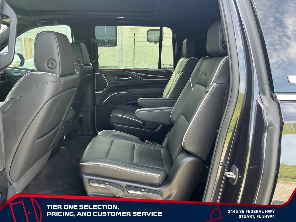 2024 Cadillac Escalade ESV Premium Luxury - Photo 13