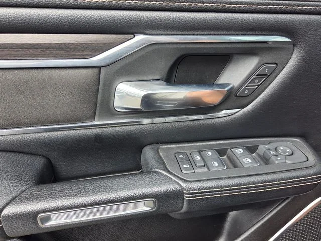 Used 2025 Black Ram Laramie image 29