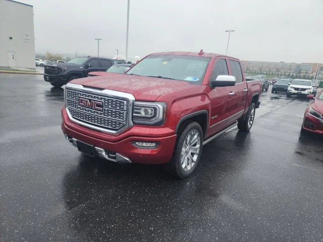 Used 2018 Red GMC Denali image 3